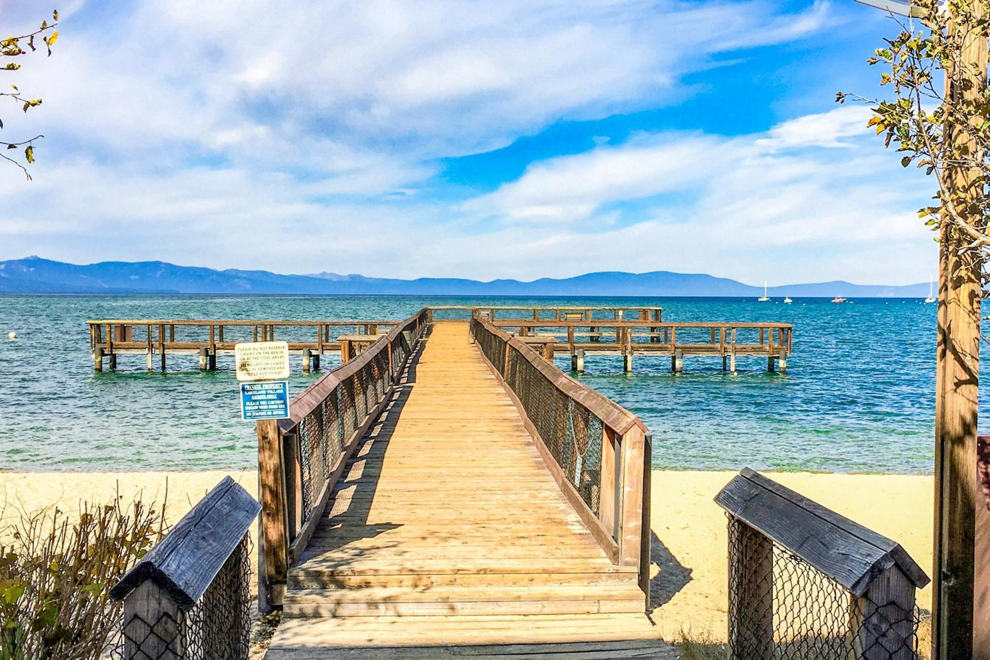 Lakeland Village سووث لاك تاهوي الغرفة الصورة